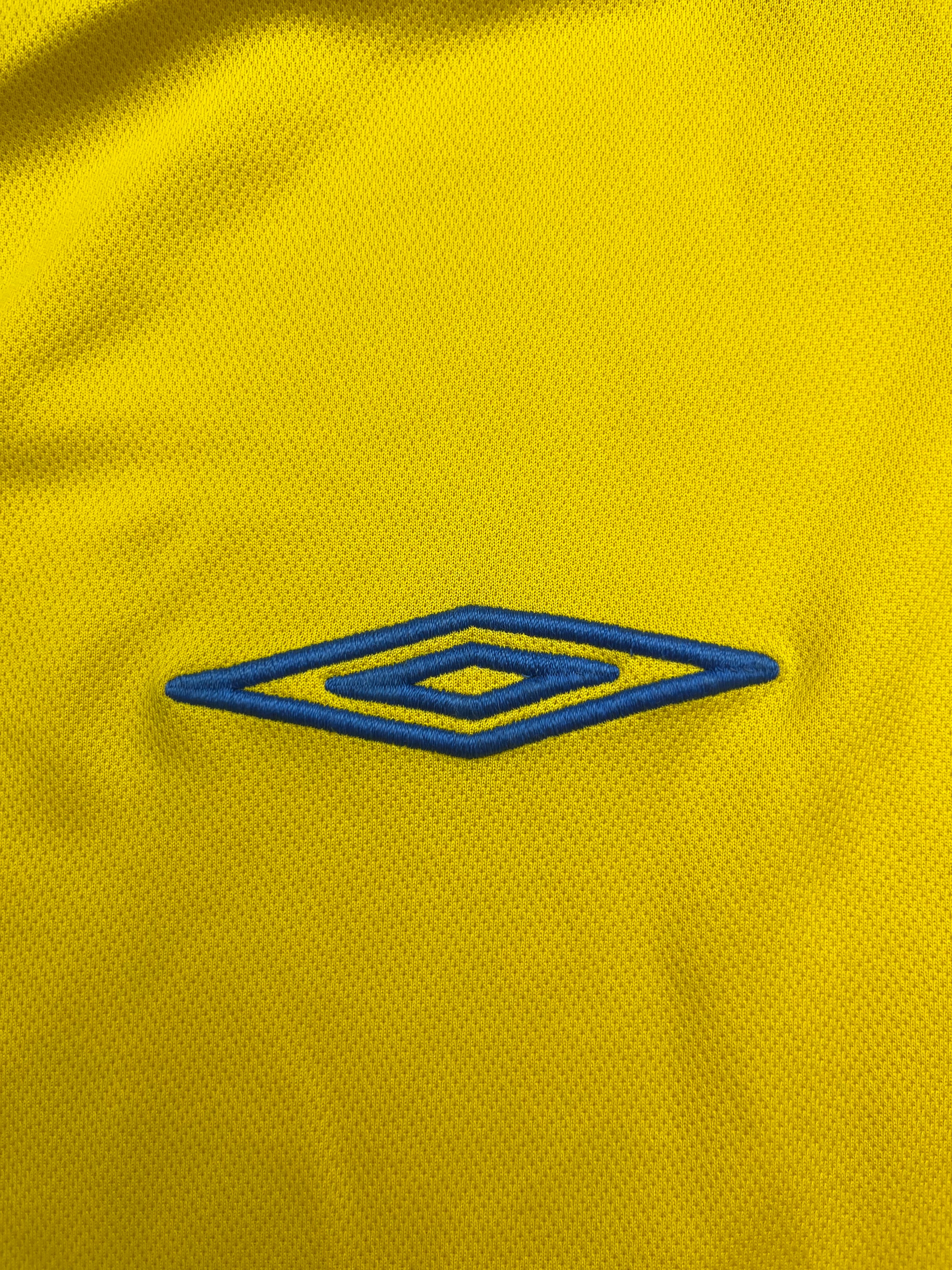2005/06 Sweden Home Shirt (M) 8.5/10