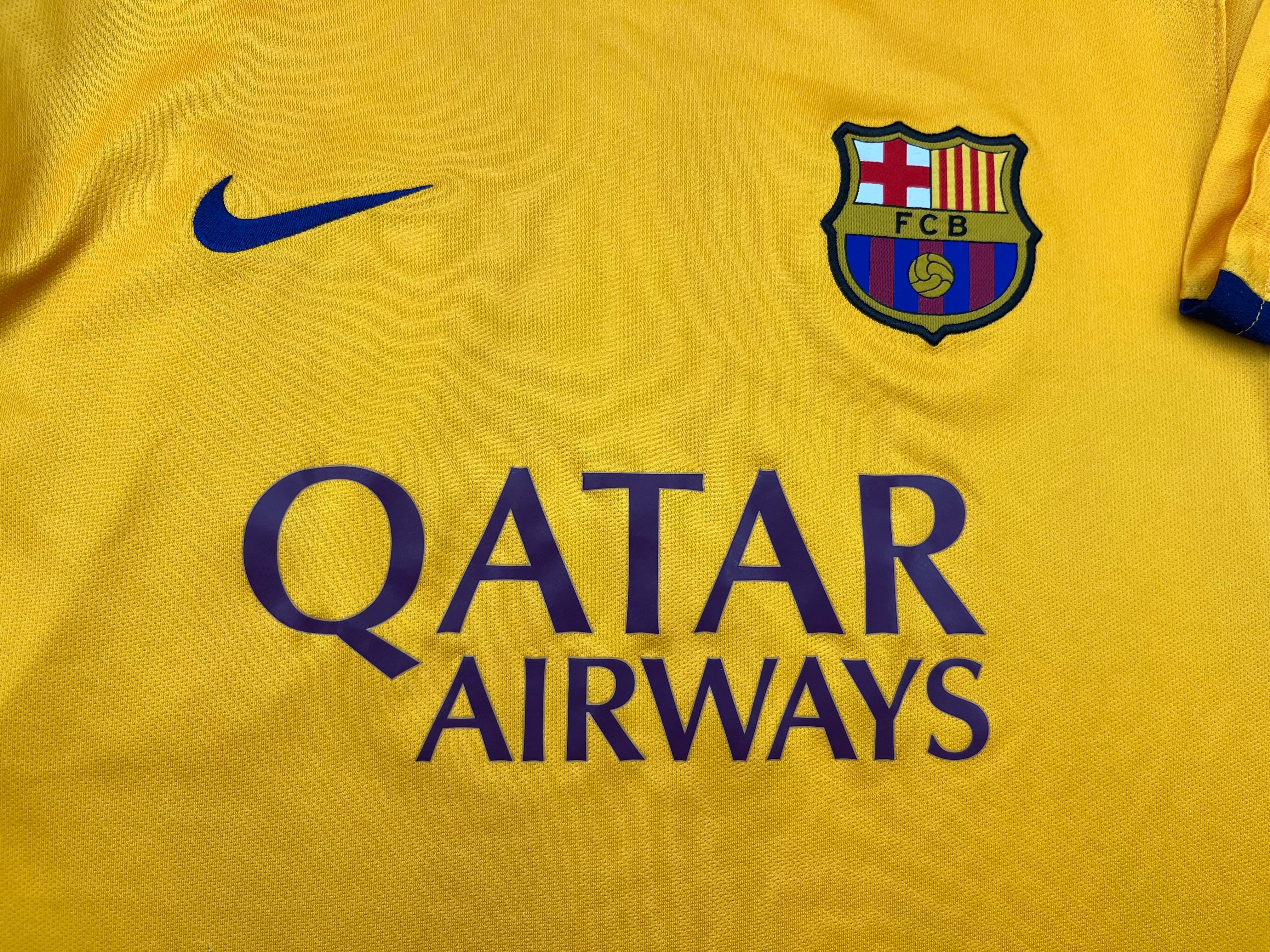 2015/16 Barcelona Away Shirt (M) 8.5/10
