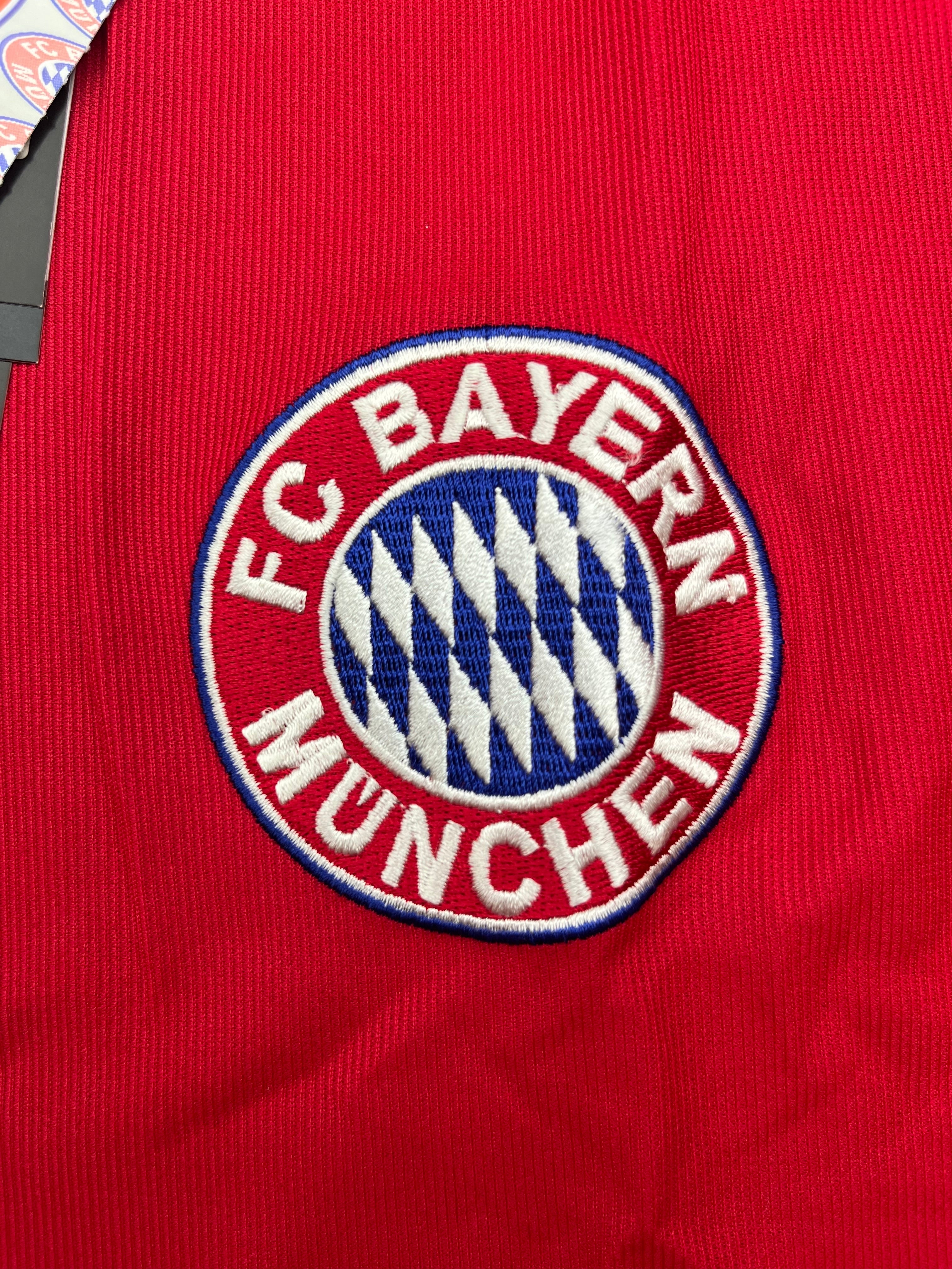 2002/03 Bayern Munich CL Home Shirt (XL) 8.5/10