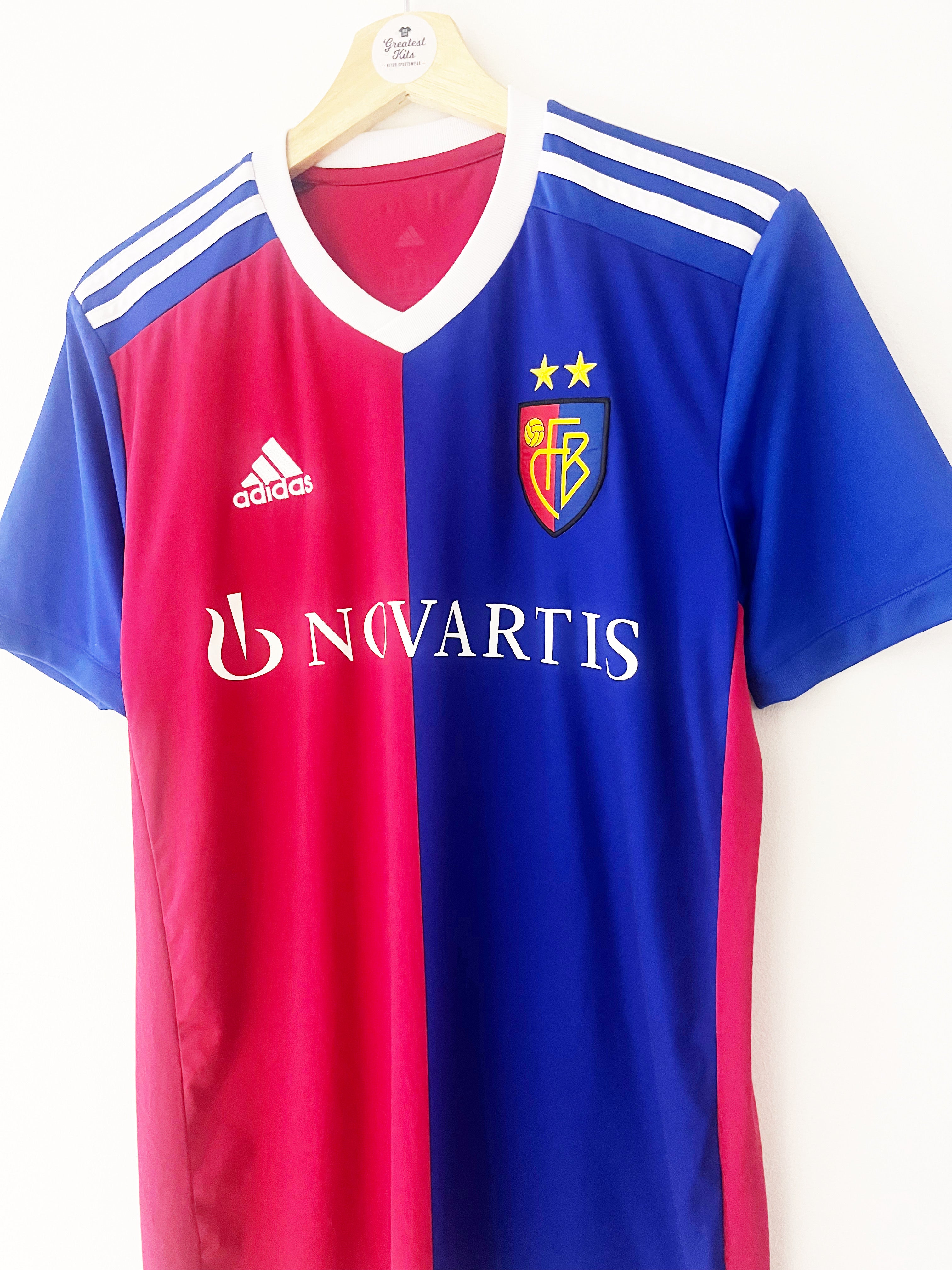 2018/19 FC Basel Home Shirt (S) 9/10