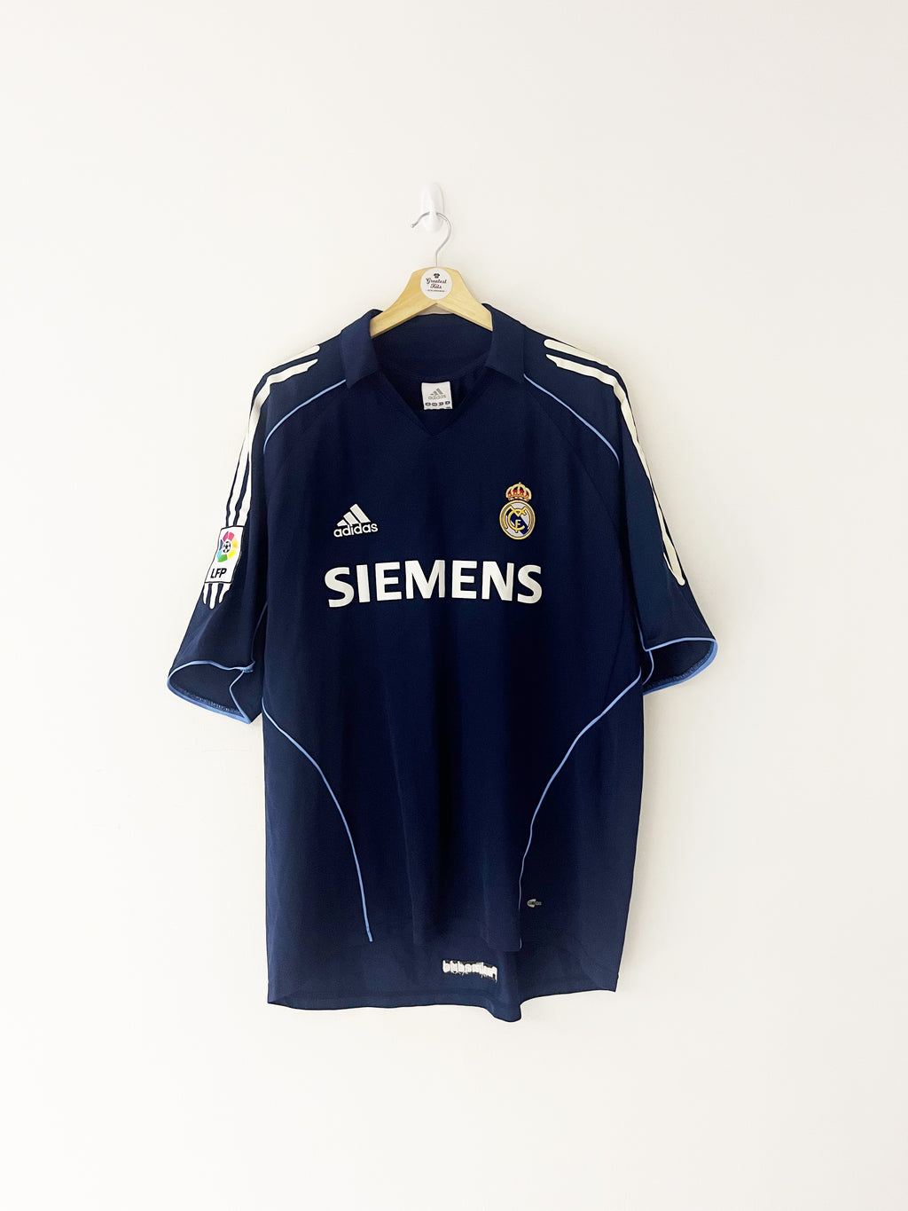 2005/06 Real Madrid Away Shirt (L) 9/10
