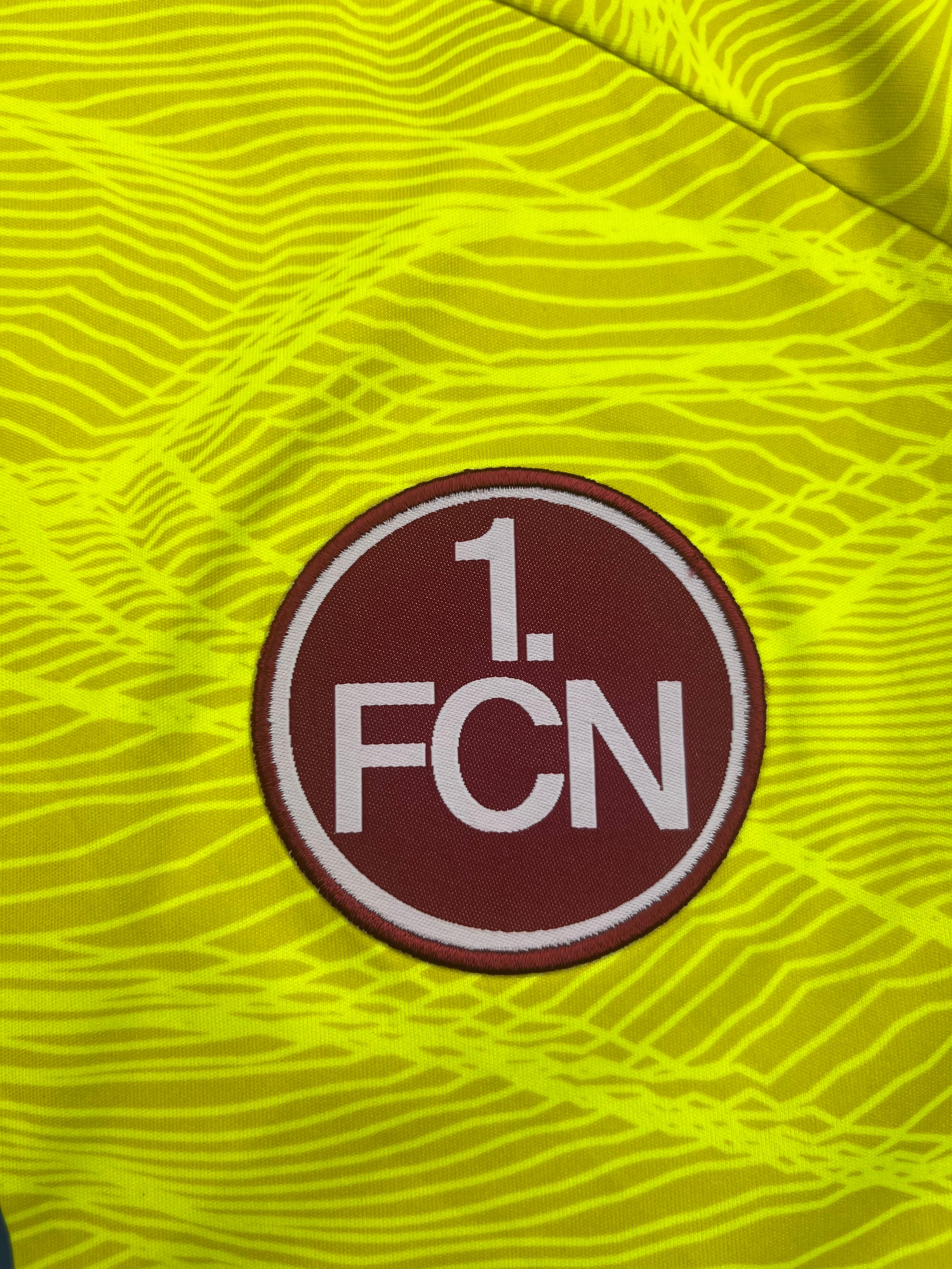 2021/22 Nurnberg S/S GK Shirt (L) 9/10