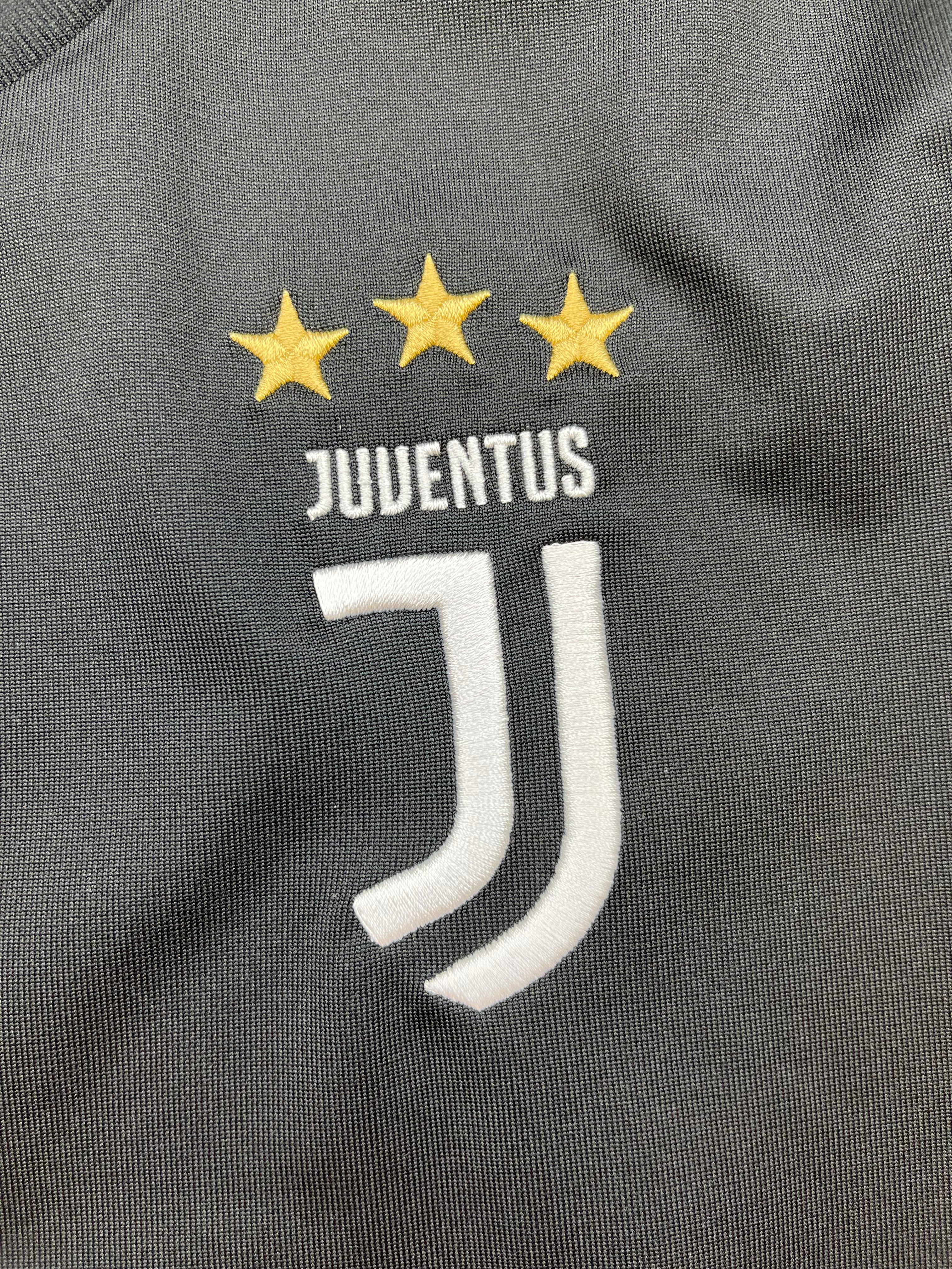 2019/20 Juventus Home Shirt (L) 9/10