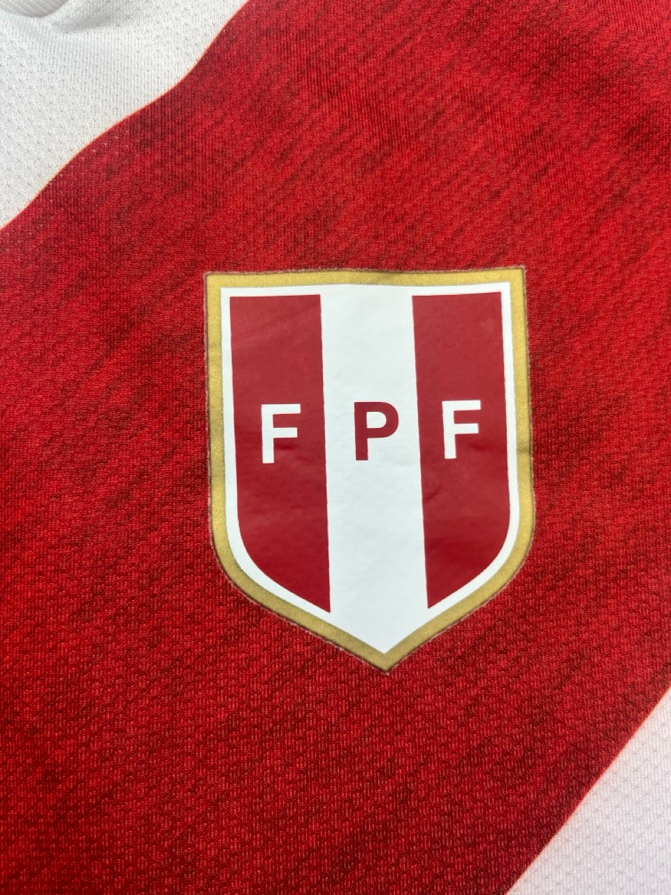 2020/21 Peru Home Shirt (XL) 9/10