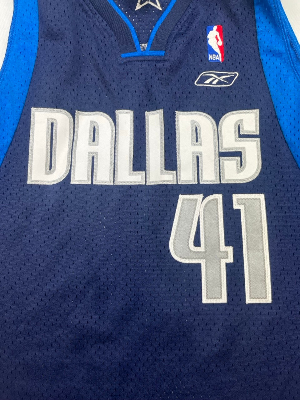 2002/05 Dallas Mavericks Away Reebok Jersey Nowitzki #41 (L) 9/10