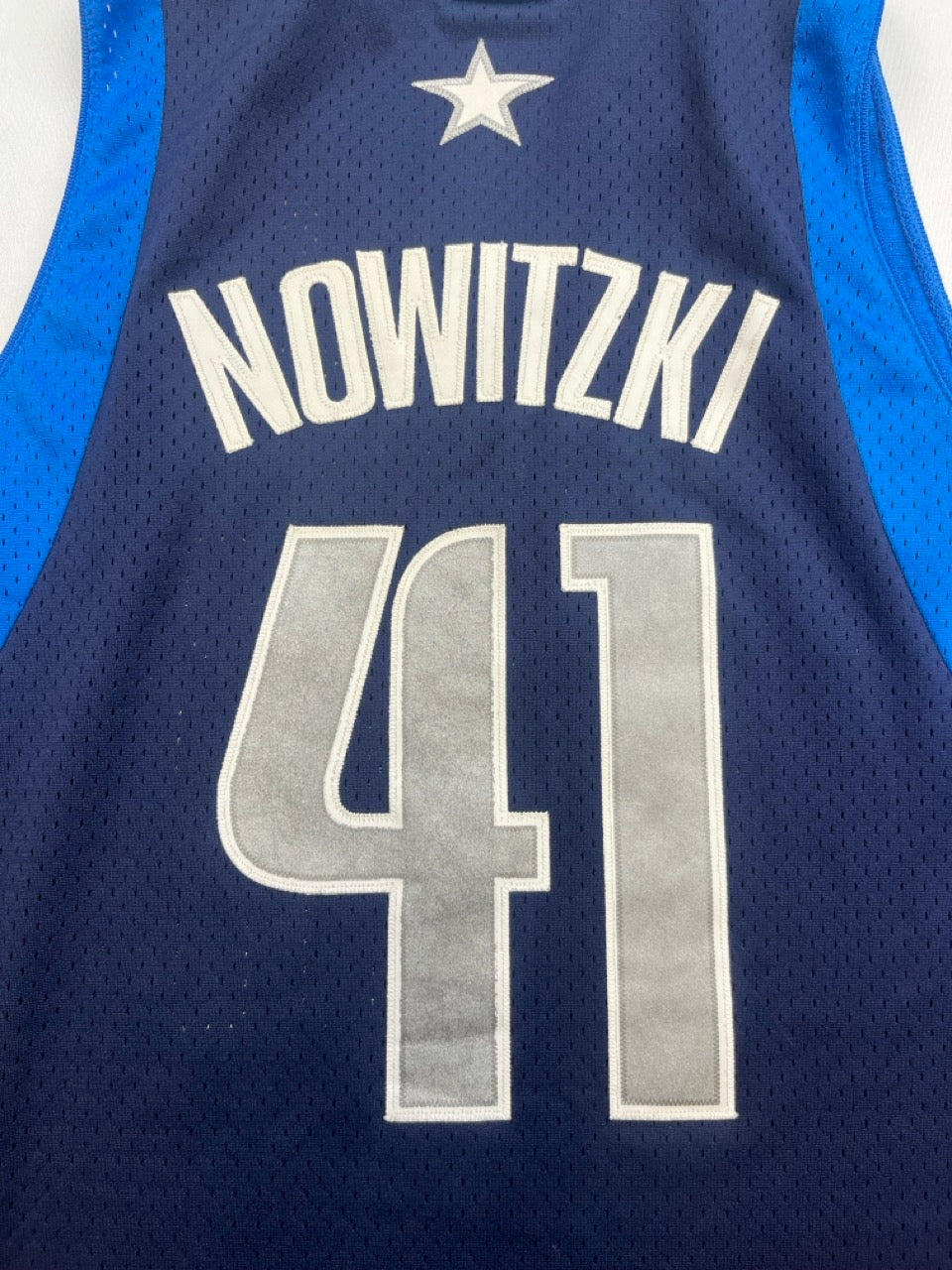 2002/05 Dallas Mavericks Away Reebok Jersey Nowitzki #41 (L) 9/10