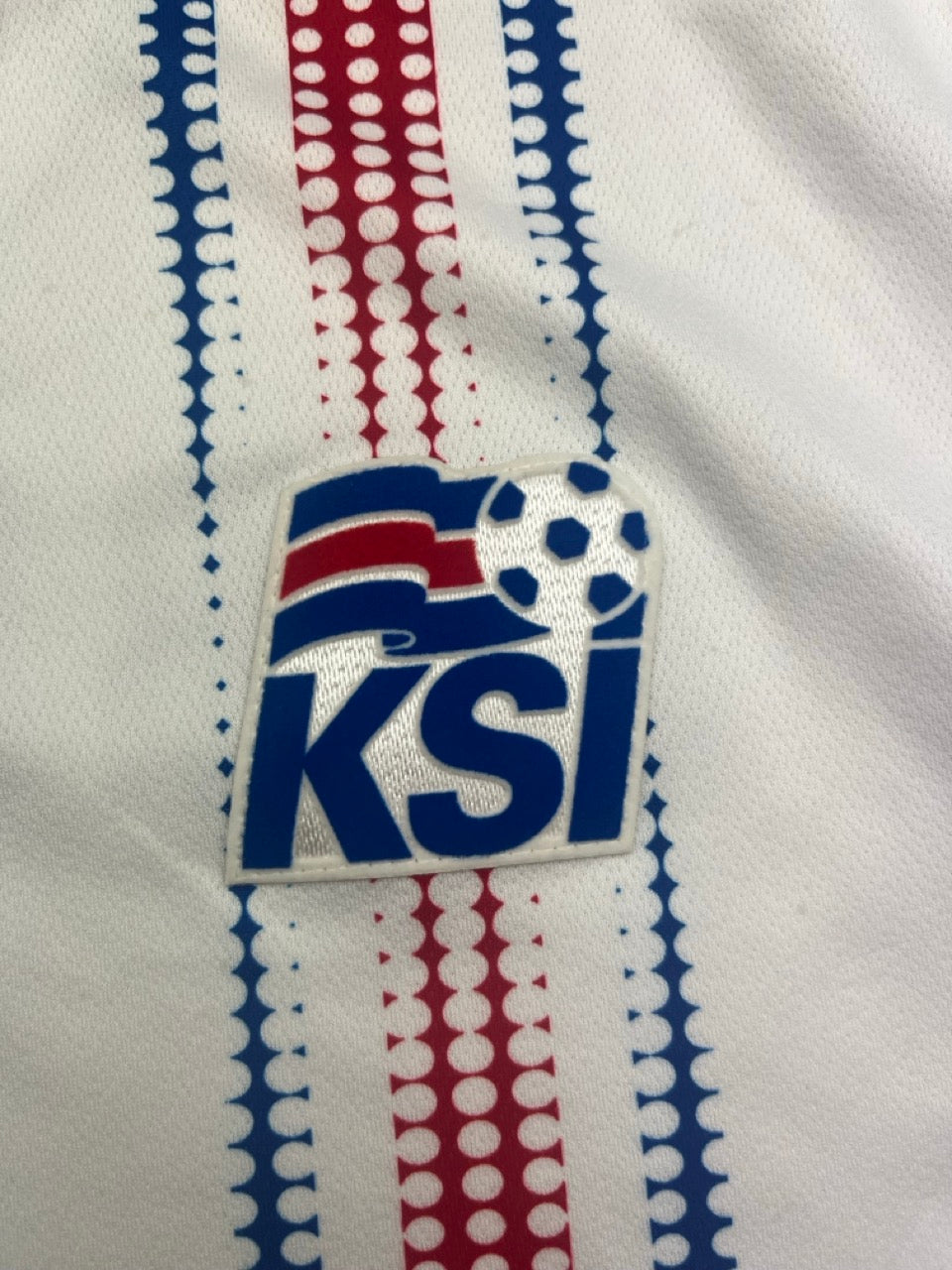 2016/17 Iceland Away Shirt B.Bjarnason #8 (L) 9/10