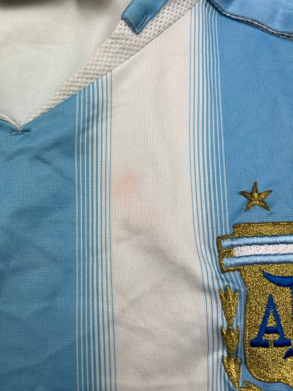 2004/05 Argentina Home Shirt (XL) 6.5/10