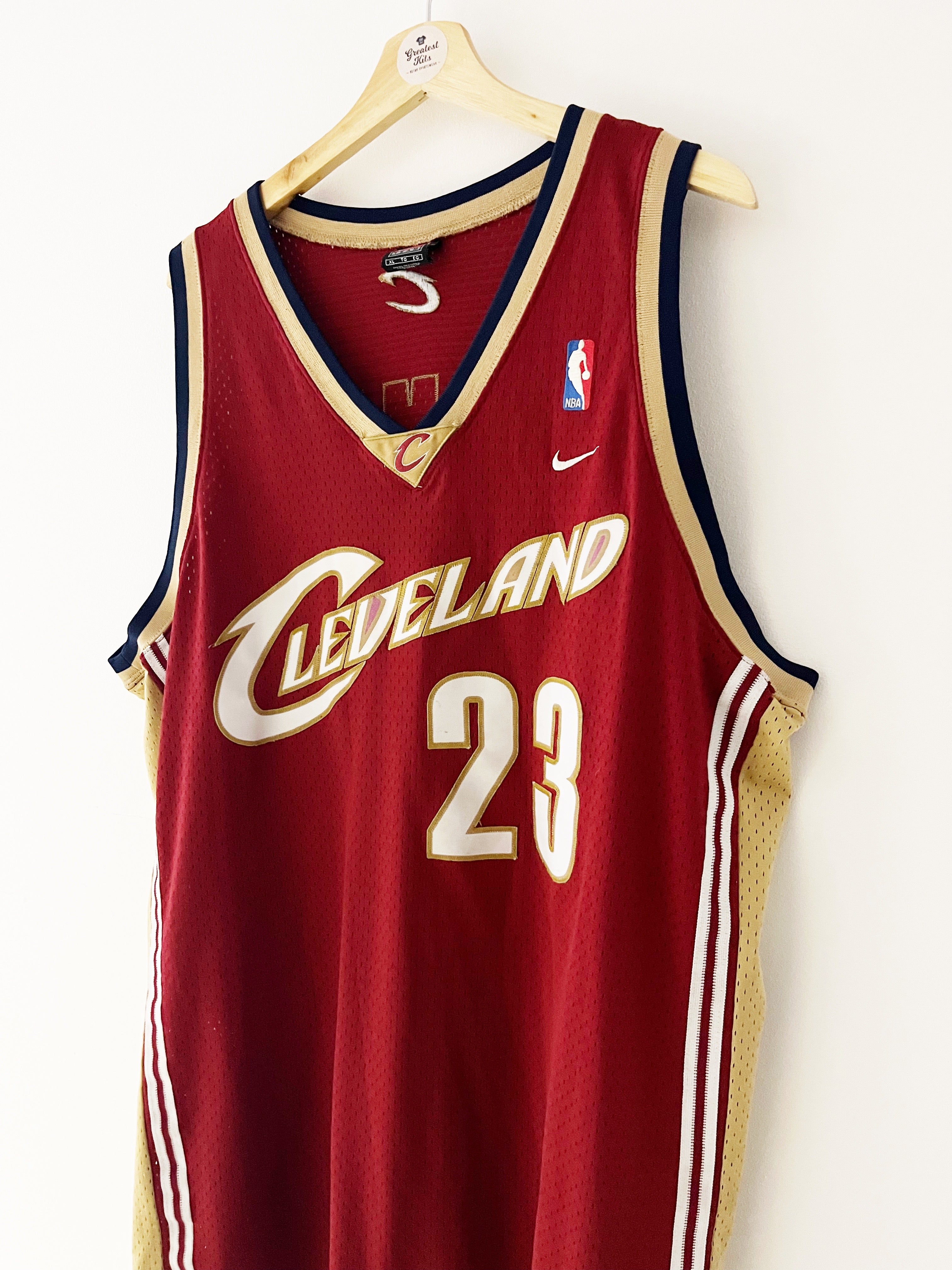 Vintage Nike Team NBA Cleveland Cavs Jersey #23 Lebron James XL +2 White