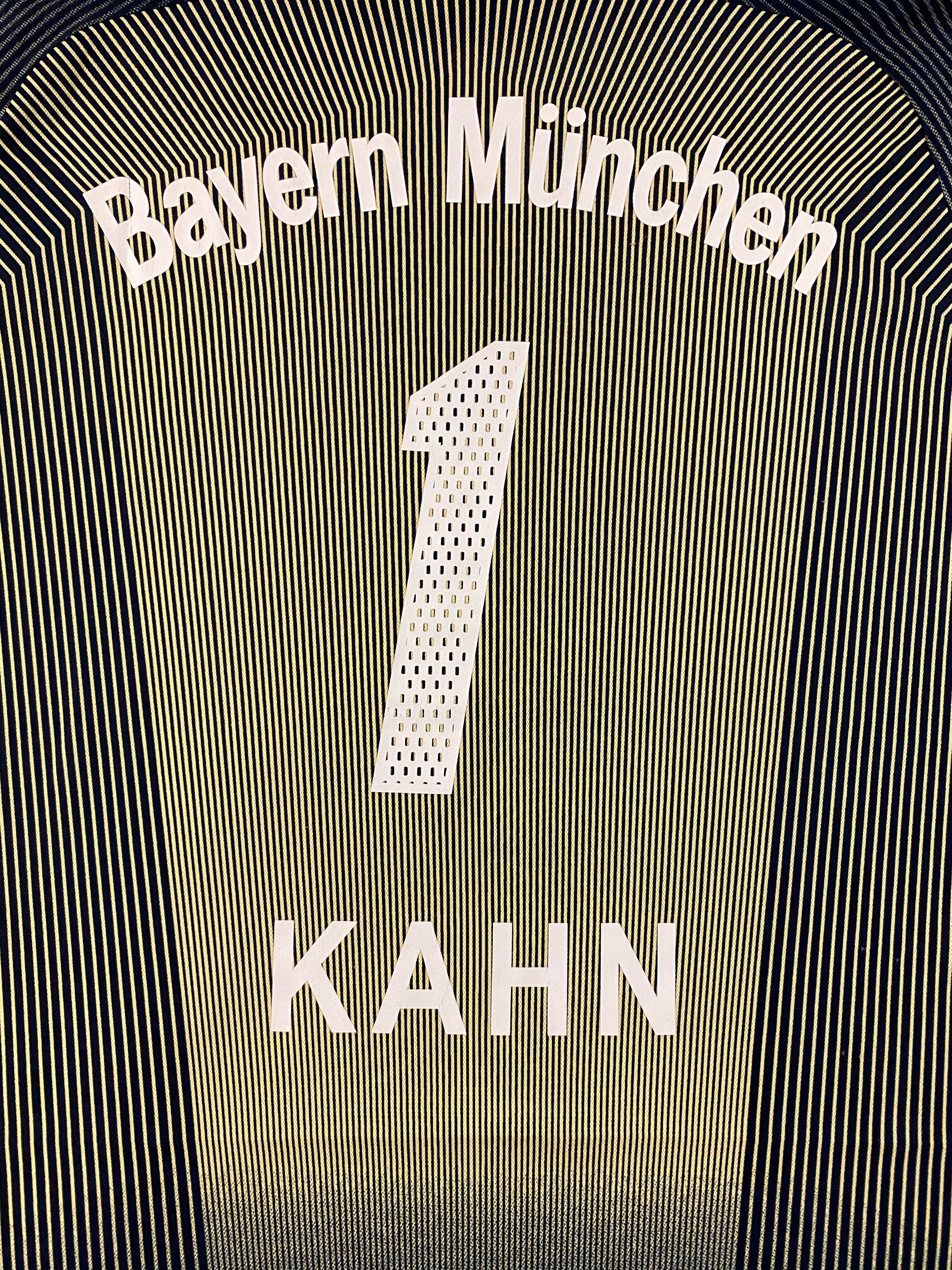 2003/04 Camiseta del Bayern Munich GK Kahn #1 (S) 9/10