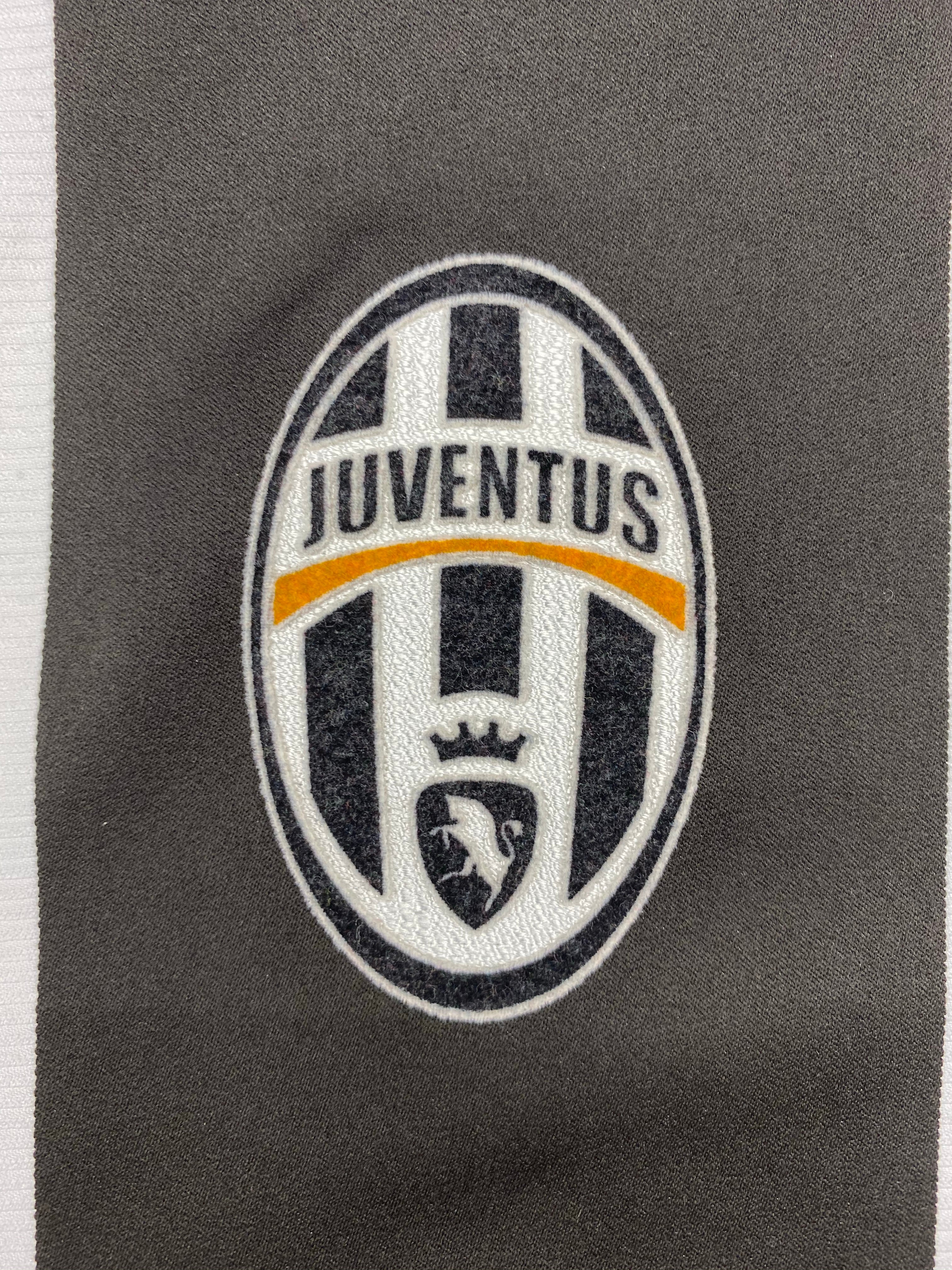 2004/05 Juventus Home Shirt (XXL) 8/10