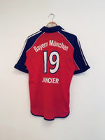 1999/01 Maillot Domicile du Bayern Munich Jancker #19 (S) 8.5/10