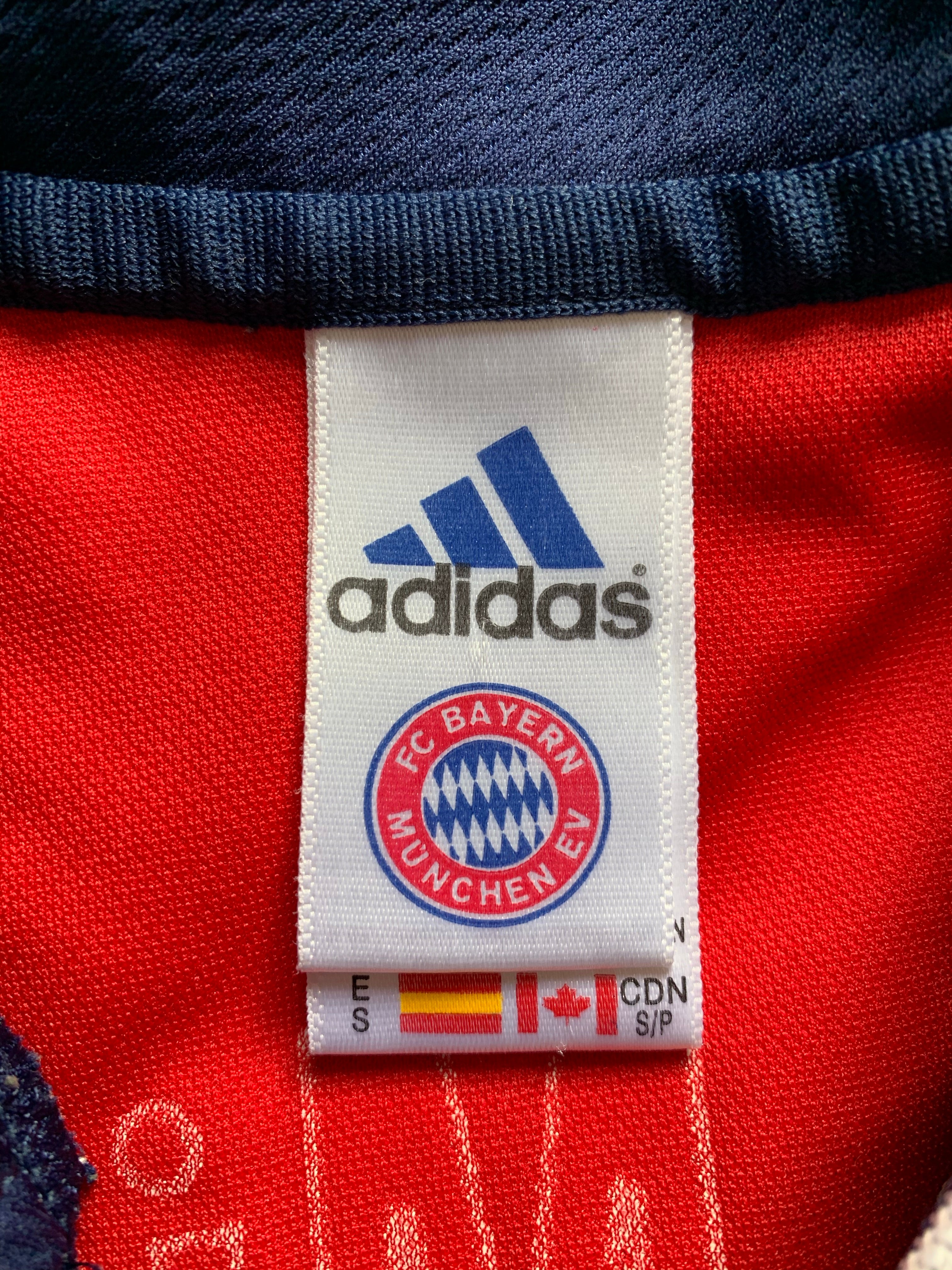 1999/01 Bayern Munich Home Shirt Jancker #19 (S) 8.5/10