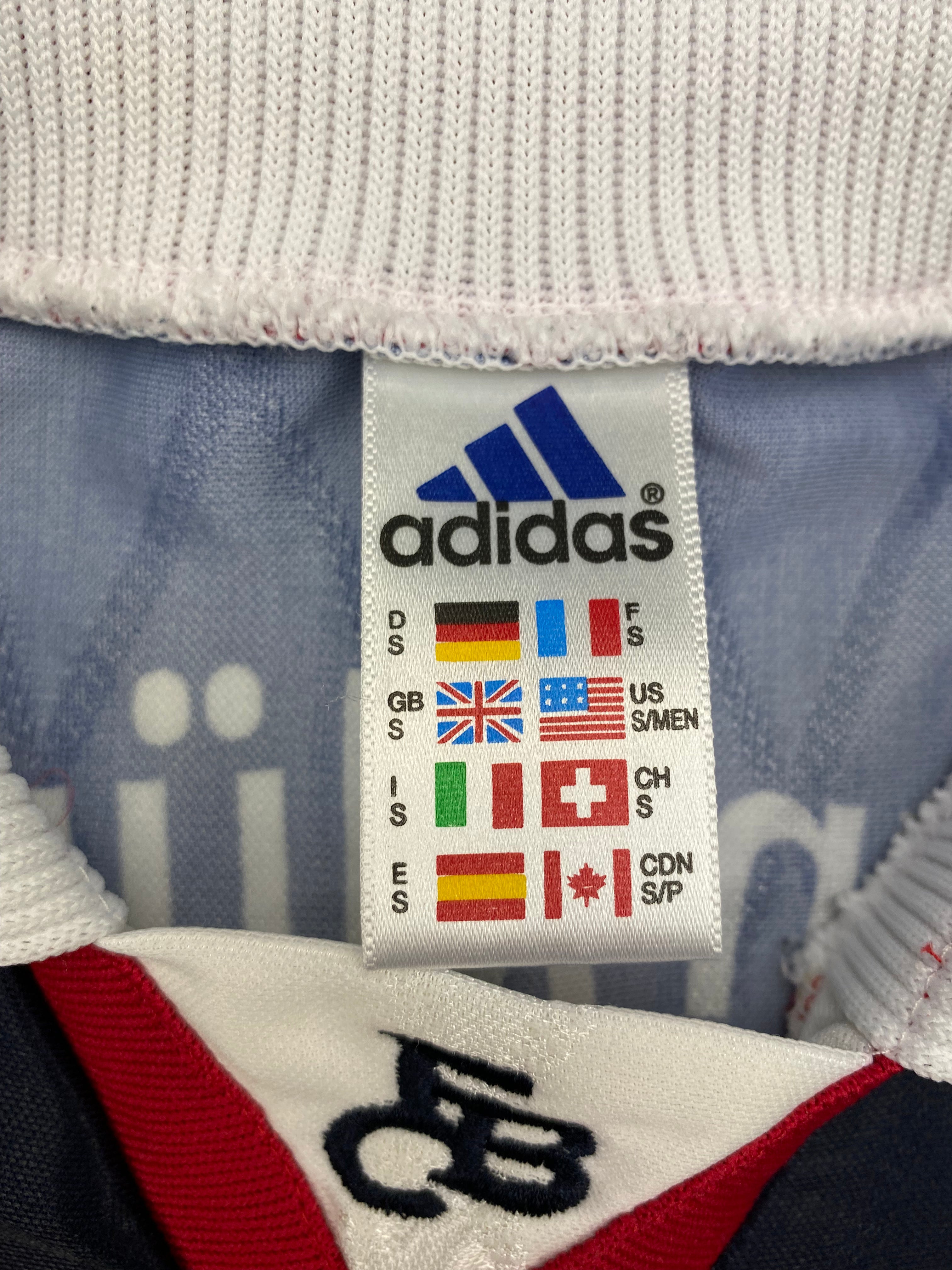 Adidas us 9 top uk 8.5 jacket