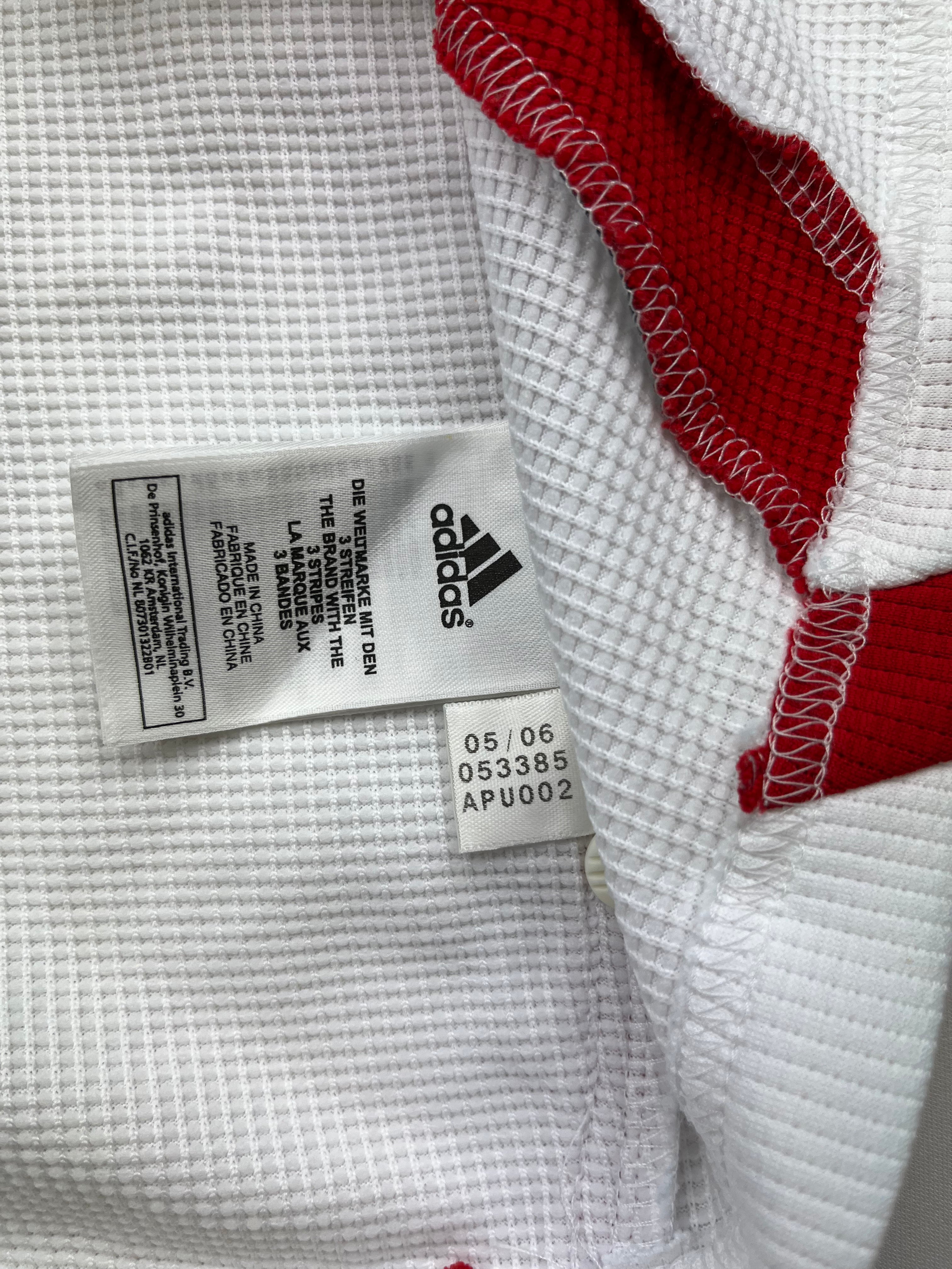 Ropa adidas china shop liverpool