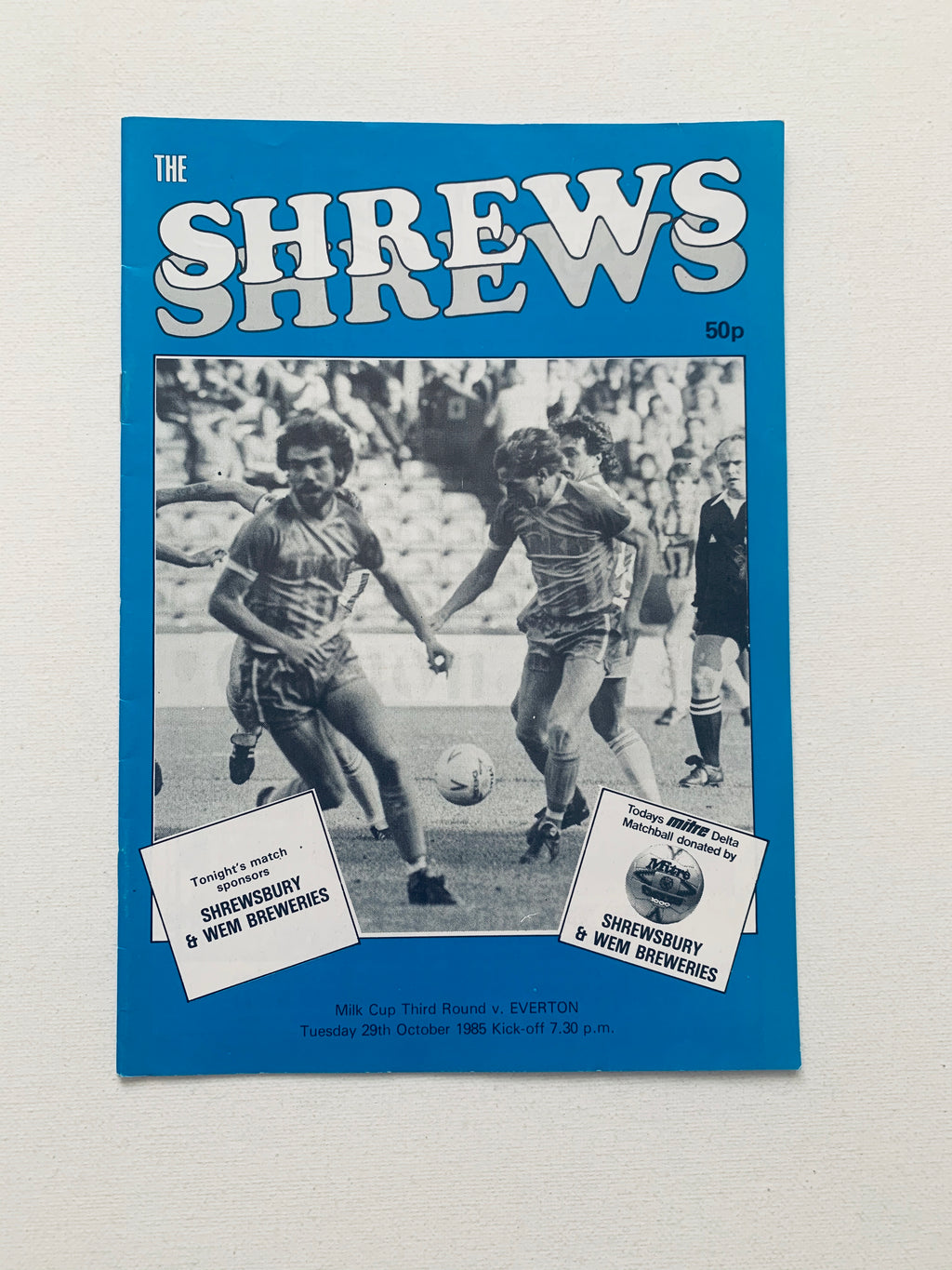 Programme de la journée de la Milk Cup Shrewsbury contre Everton 1985