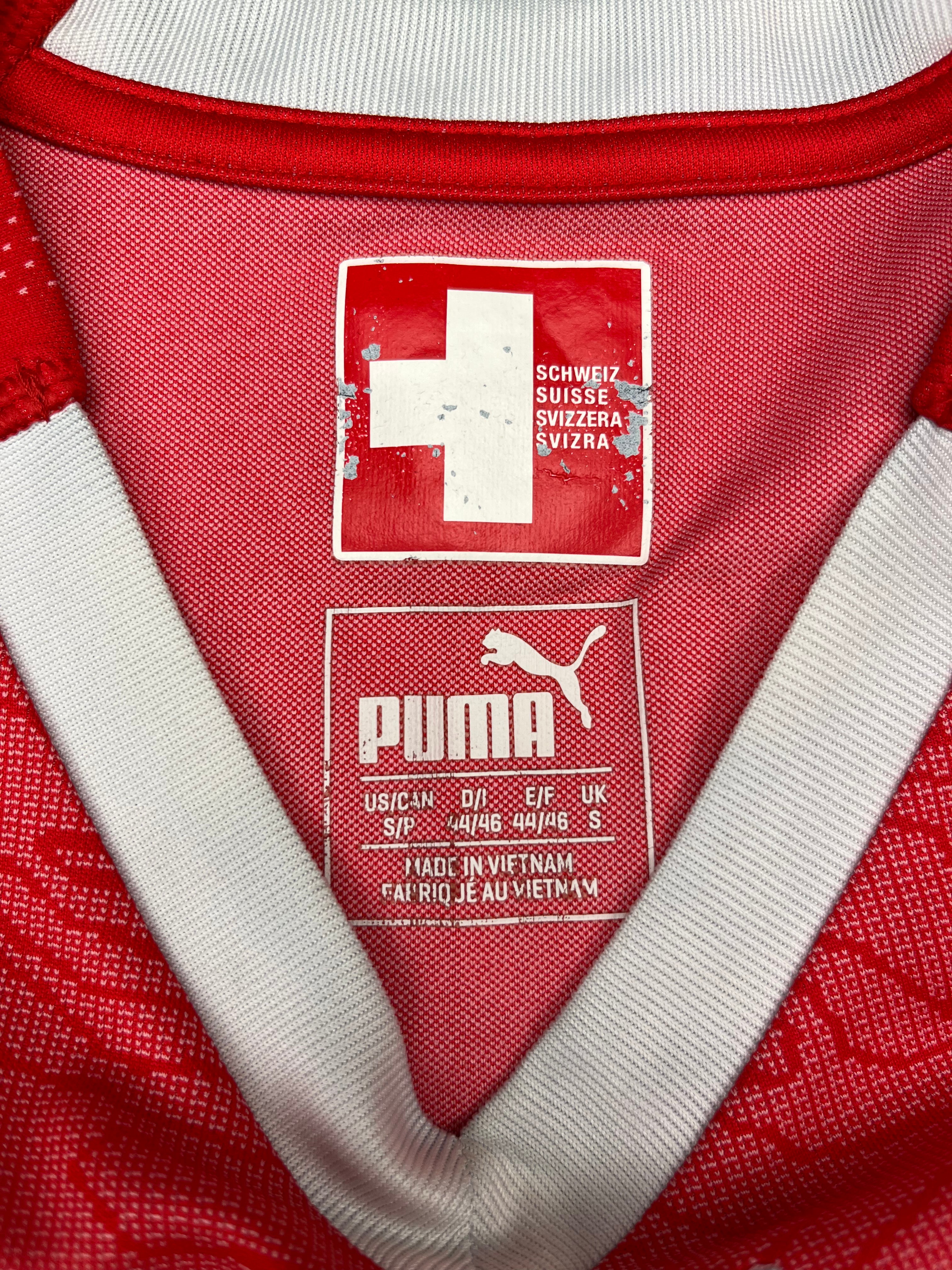 Segunda Camiseta Suiza Jugador Xhaka 2022