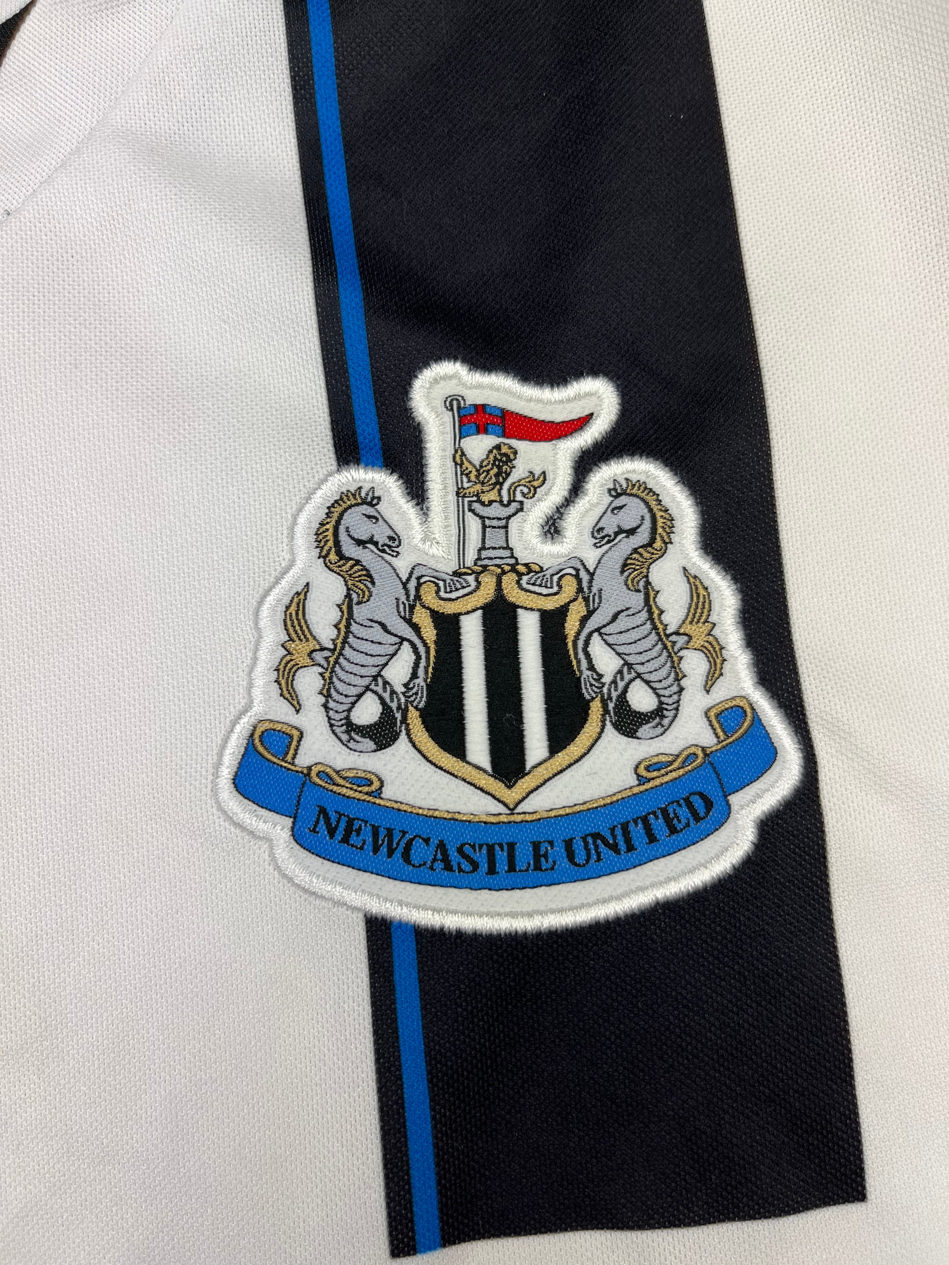 2013/14 Newcastle Home Shirt (L) 9/10