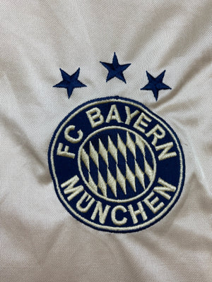 Nouveau maillot bayern 5 etoiles 2025